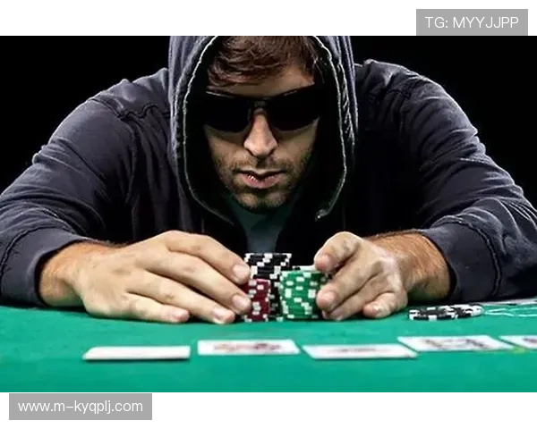 打造专业德州扑克网页游戏玩家的必备技巧与训练方法